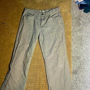 Grey/brown waist size 38 brand- blue mountain